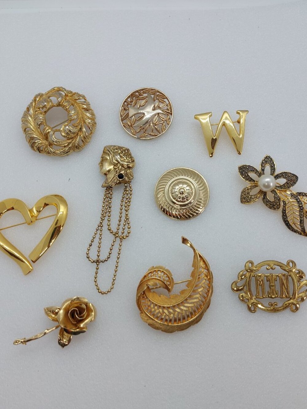 Bundle Of 10 Vintage & Modern Gold Tone Brooch / Pins Few Signed
